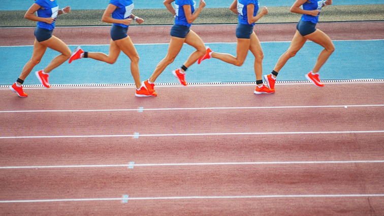 青岛男篮82-74险胜吉林